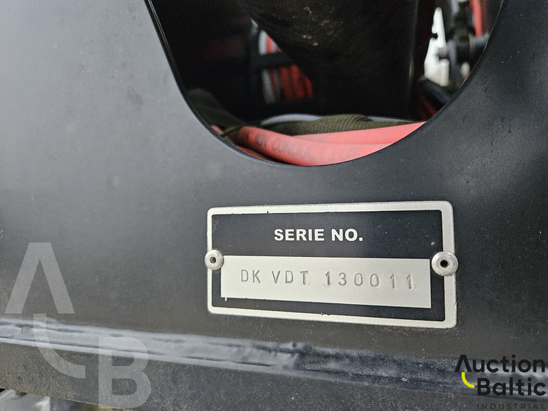 Versalift VDT-170-F - Camión con plataforma elevadora: foto 5 Versalift VDT-170-F - Camión con plataforma elevadora: foto 5