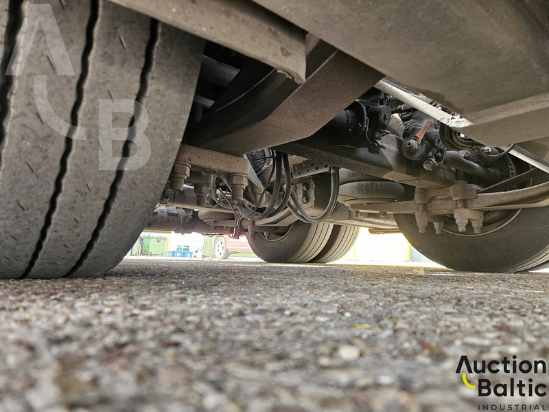 Camión portavehículos Volvo FM440: foto 20