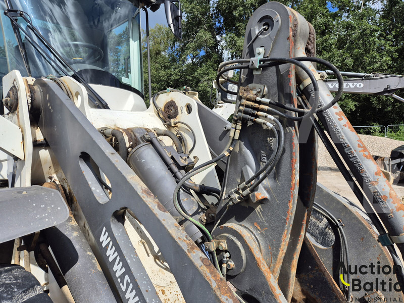 Cargadora de ruedas Volvo L 90: foto 8