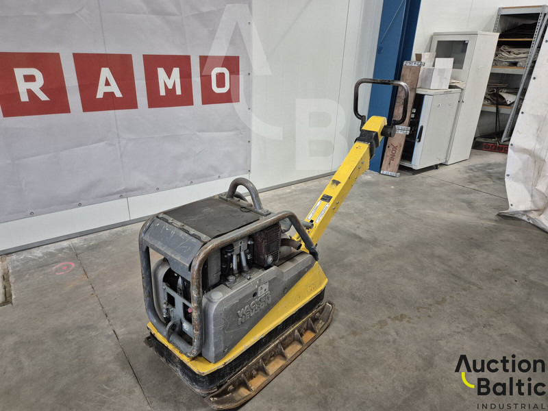 WACKER NEUSON DPU4545HE - Plancha reversible: foto 1 WACKER NEUSON DPU4545HE - Plancha reversible: foto 1
