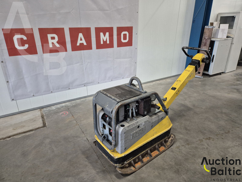 WACKER NEUSON DPU4545HE - Plancha reversible: foto 1 WACKER NEUSON DPU4545HE - Plancha reversible: foto 1