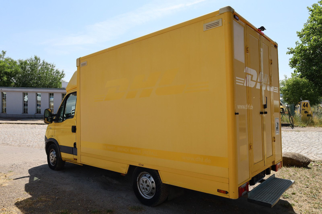 Iveco Daily/ Regalsystem/Luftfeder/KURZ - Furgoneta caja cerrada: foto 4 Iveco Daily/ Regalsystem/Luftfeder/KURZ - Furgoneta caja cerrada: foto 4