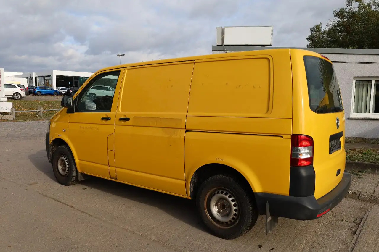 Volkswagen T5 Transporter/ 2.0 TDI/EU5/1.Hand - Furgón: foto 5 Volkswagen T5 Transporter/ 2.0 TDI/EU5/1.Hand - Furgón: foto 5