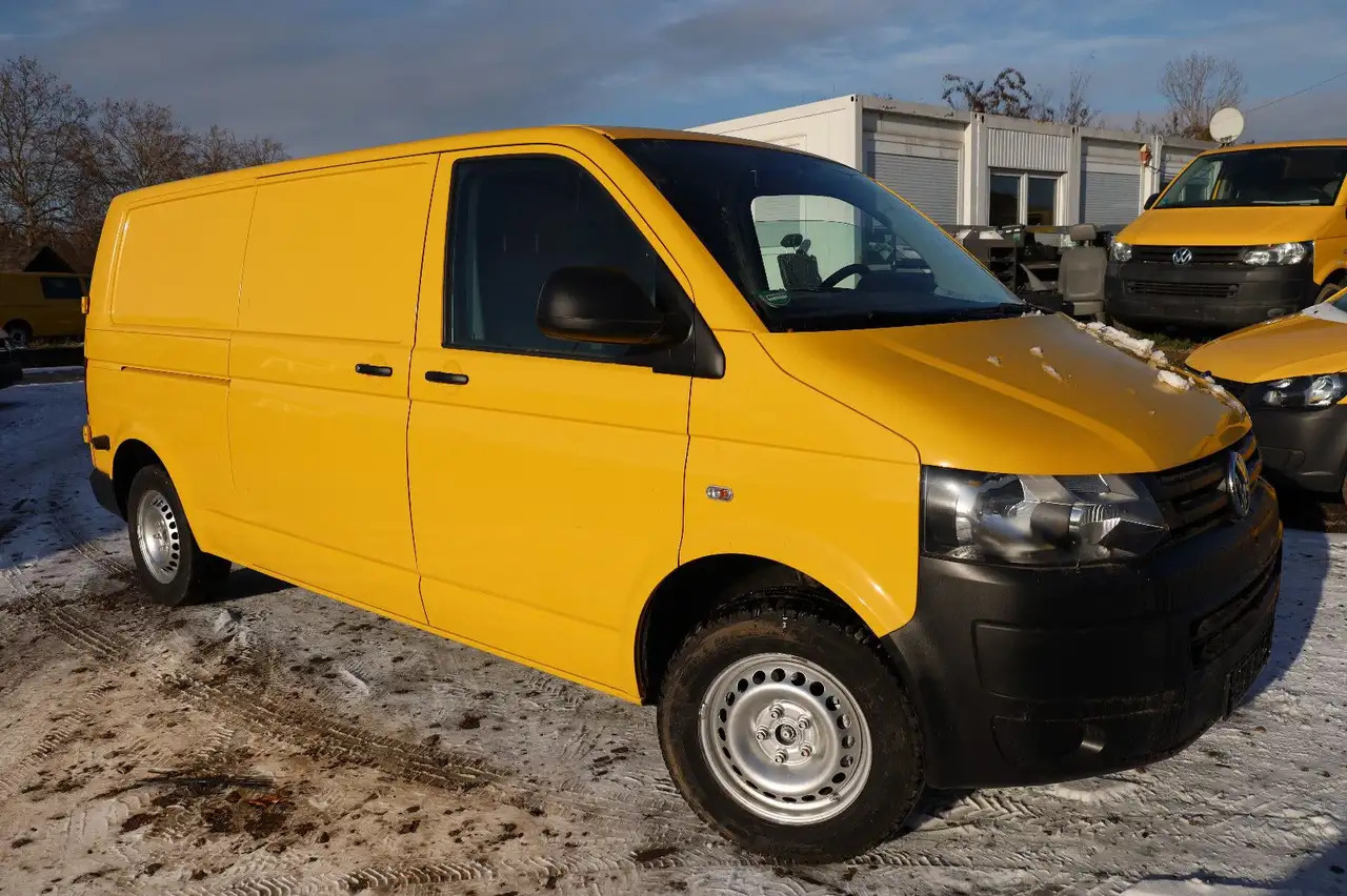 Volkswagen T5 Transporter MAXI 2.0 TDI/EU5/Flügeltüren - Furgón: foto 1 Volkswagen T5 Transporter MAXI 2.0 TDI/EU5/Flügeltüren - Furgón: foto 1