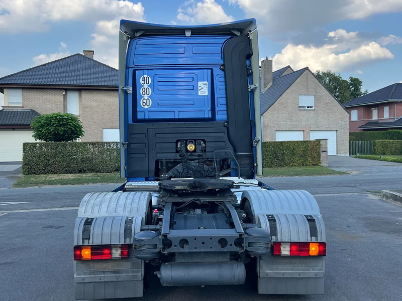 Mercedes-Benz Actros 1850 V8***Euro3**MEGA SPACE 1850 TOP CONDITION** - Cabeza tractora: foto 5 Mercedes-Benz Actros 1850 V8***Euro3**MEGA SPACE 1850 TOP CONDITION** - Cabeza tractora: foto 5