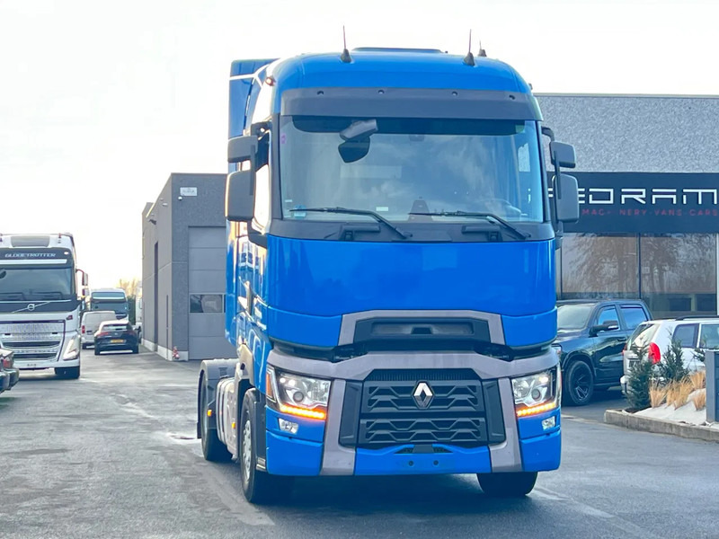 Renault T HIGH 520 VOITH RETARDER*T520 HIGH*2022 model*ND - Cabeza tractora: foto 1 Renault T HIGH 520 VOITH RETARDER*T520 HIGH*2022 model*ND - Cabeza tractora: foto 1