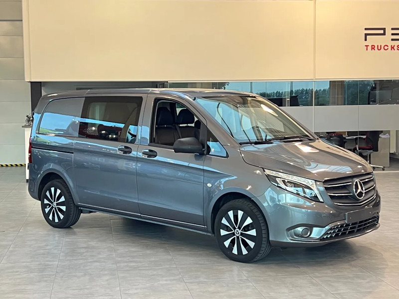 Mercedes-Benz Vito 119 4x4*4-MATIC*6 Seats*TOP CONDITIE* - Furgón, Furgoneta combi: foto 1 Mercedes-Benz Vito 119 4x4*4-MATIC*6 Seats*TOP CONDITIE* - Furgón, Furgoneta combi: foto 1