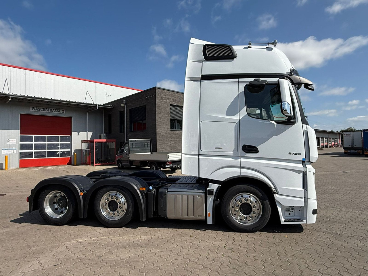 Mercedes-Benz Actros 2753 GigaSpace L 6x2 Lowliner TrendLine - Cabeza tractora: foto 3 Mercedes-Benz Actros 2753 GigaSpace L 6x2 Lowliner TrendLine - Cabeza tractora: foto 3