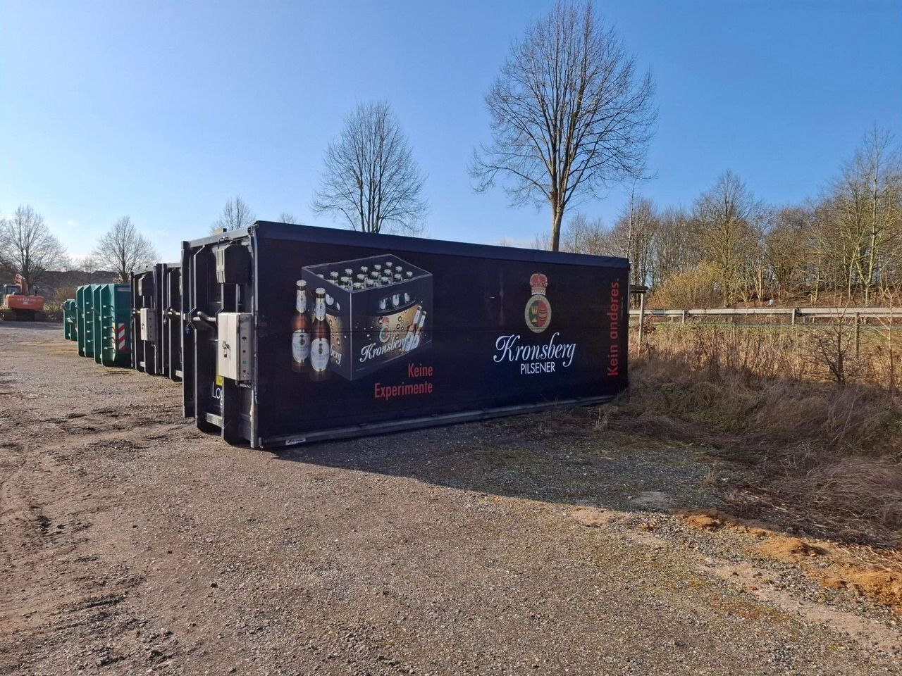 Getränke Abrollcontainer - Semirremolque portacontenedore/ Intercambiable: foto 1 Getränke Abrollcontainer - Semirremolque portacontenedore/ Intercambiable: foto 1