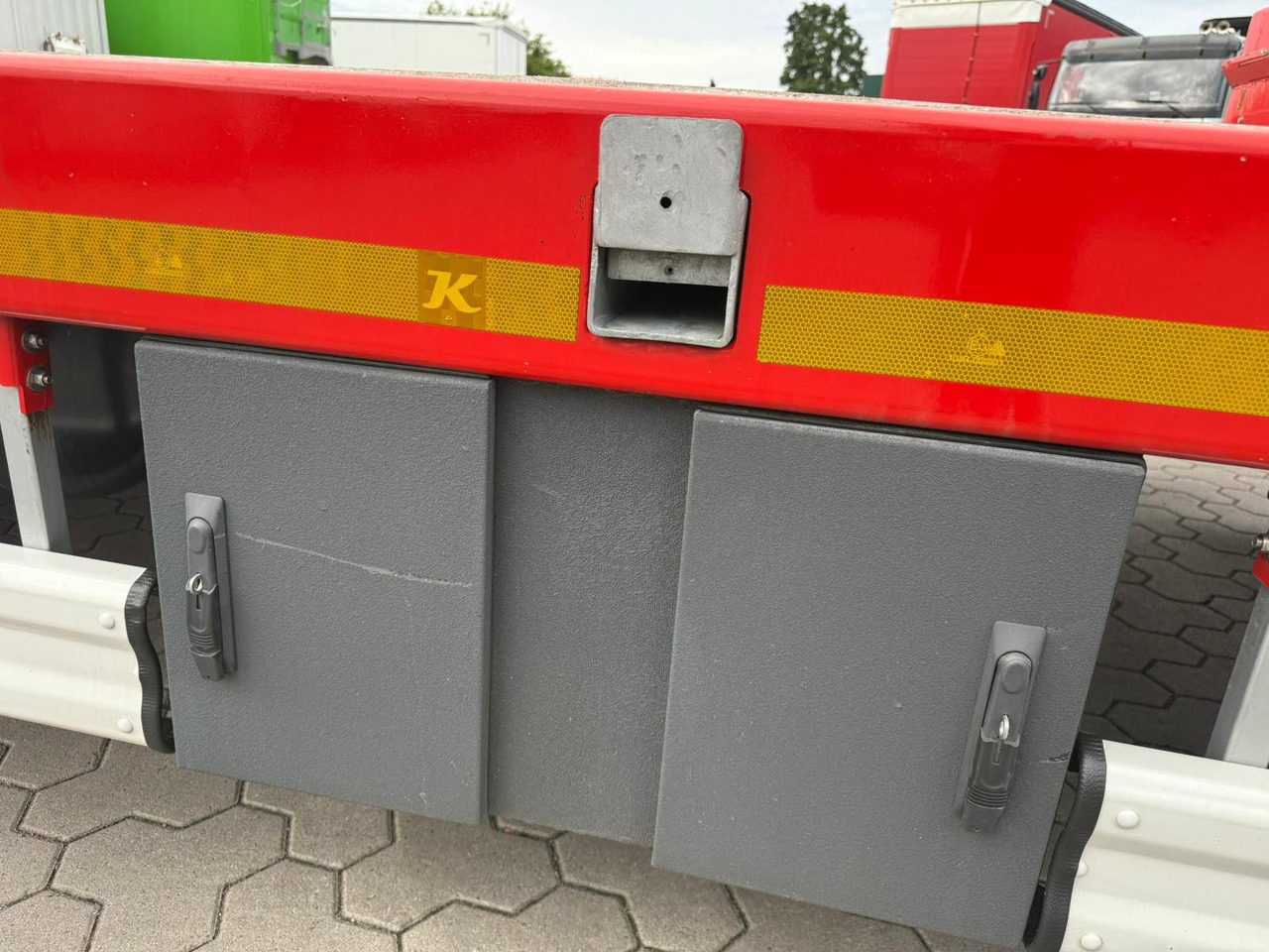 Leasing de Kässbohrer K.SLS ECO Tieflader mit hydraulischen Rampen Kässbohrer K.SLS ECO Tieflader mit hydraulischen Rampen: foto 13 Leasing de Kässbohrer K.SLS ECO Tieflader mit hydraulischen Rampen Kässbohrer K.SLS ECO Tieflader mit hydraulischen Rampen: foto 13