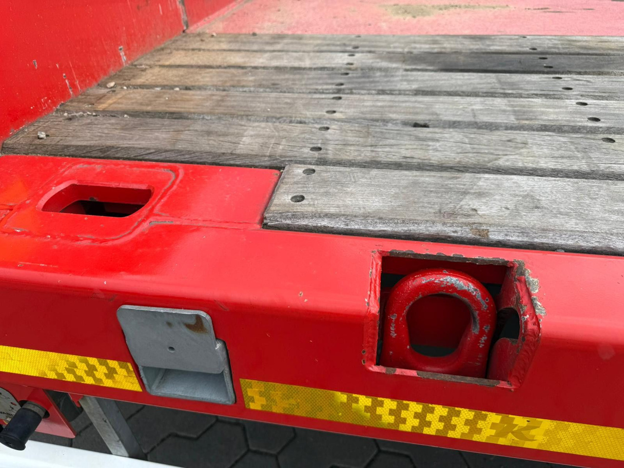 Leasing de Kässbohrer K.SLS ECO Tieflader mit hydraulischen Rampen Kässbohrer K.SLS ECO Tieflader mit hydraulischen Rampen: foto 9 Leasing de Kässbohrer K.SLS ECO Tieflader mit hydraulischen Rampen Kässbohrer K.SLS ECO Tieflader mit hydraulischen Rampen: foto 9