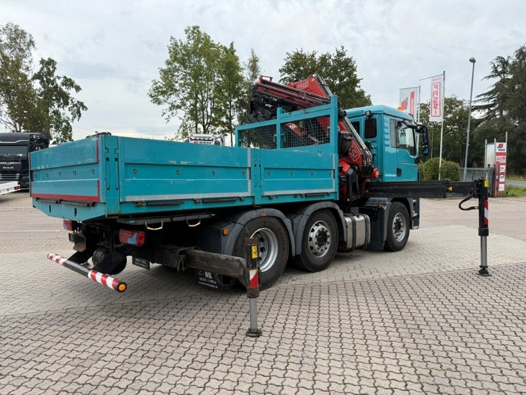 MAN TGS 26.400 6x2 Pritsche mit Fassi F450 Frontkran - Camión grúa: foto 3 MAN TGS 26.400 6x2 Pritsche mit Fassi F450 Frontkran - Camión grúa: foto 3