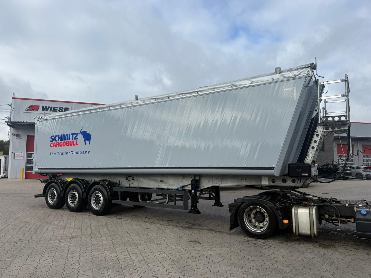 Schmitz Cargobull SCB S3D Alu Kipper 60m³ Fast Neuwertig OKUSLIDE - Semirremolque volquete: foto 1 Schmitz Cargobull SCB S3D Alu Kipper 60m³ Fast Neuwertig OKUSLIDE - Semirremolque volquete: foto 1