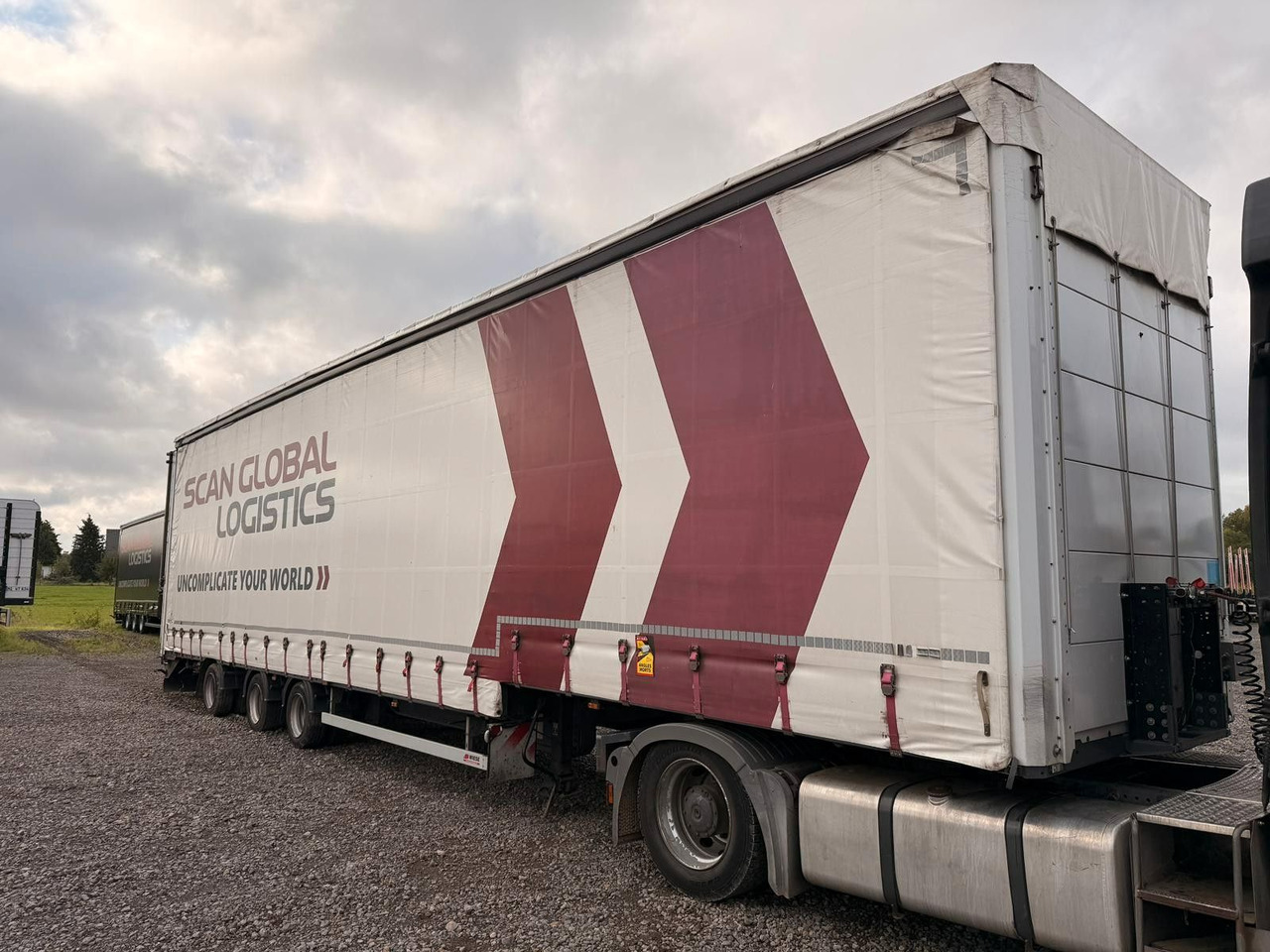 Wiese Gabelstaplertransporter Rampe Mega Lowline - Semirremolque góndola rebajadas: foto 4 Wiese Gabelstaplertransporter Rampe Mega Lowline - Semirremolque góndola rebajadas: foto 4