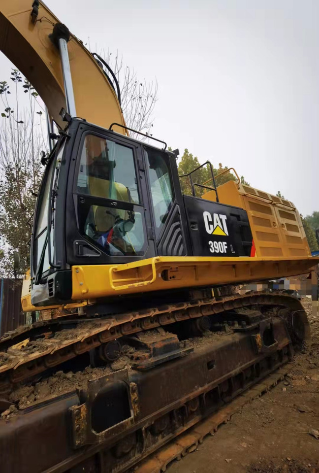 CATERPILLAR 390F - Excavadora: foto 1 CATERPILLAR 390F - Excavadora: foto 1