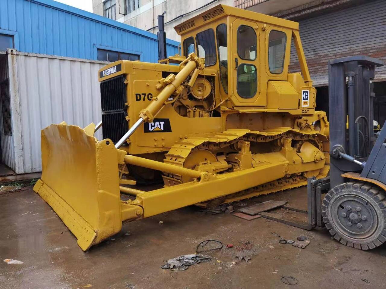 CATERPILLAR D7G - Bulldozer: foto 1 CATERPILLAR D7G - Bulldozer: foto 1