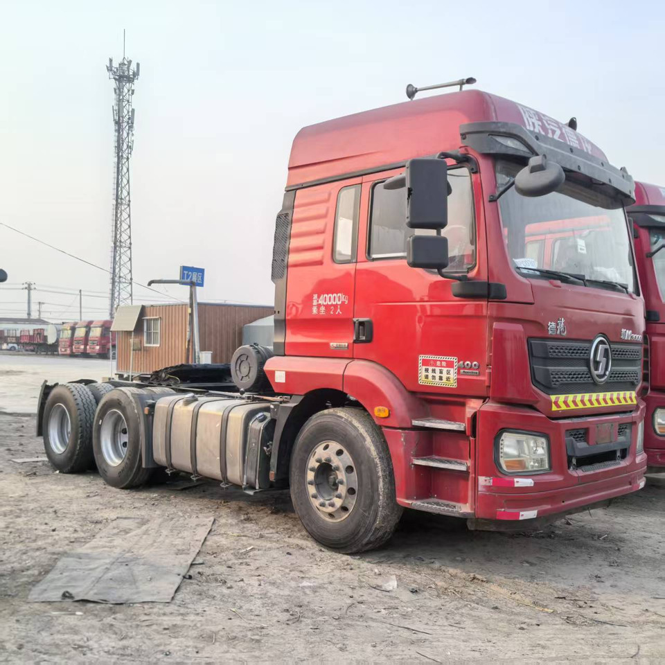 Shacman M3000 6x4 - Cabeza tractora: foto 2 Shacman M3000 6x4 - Cabeza tractora: foto 2