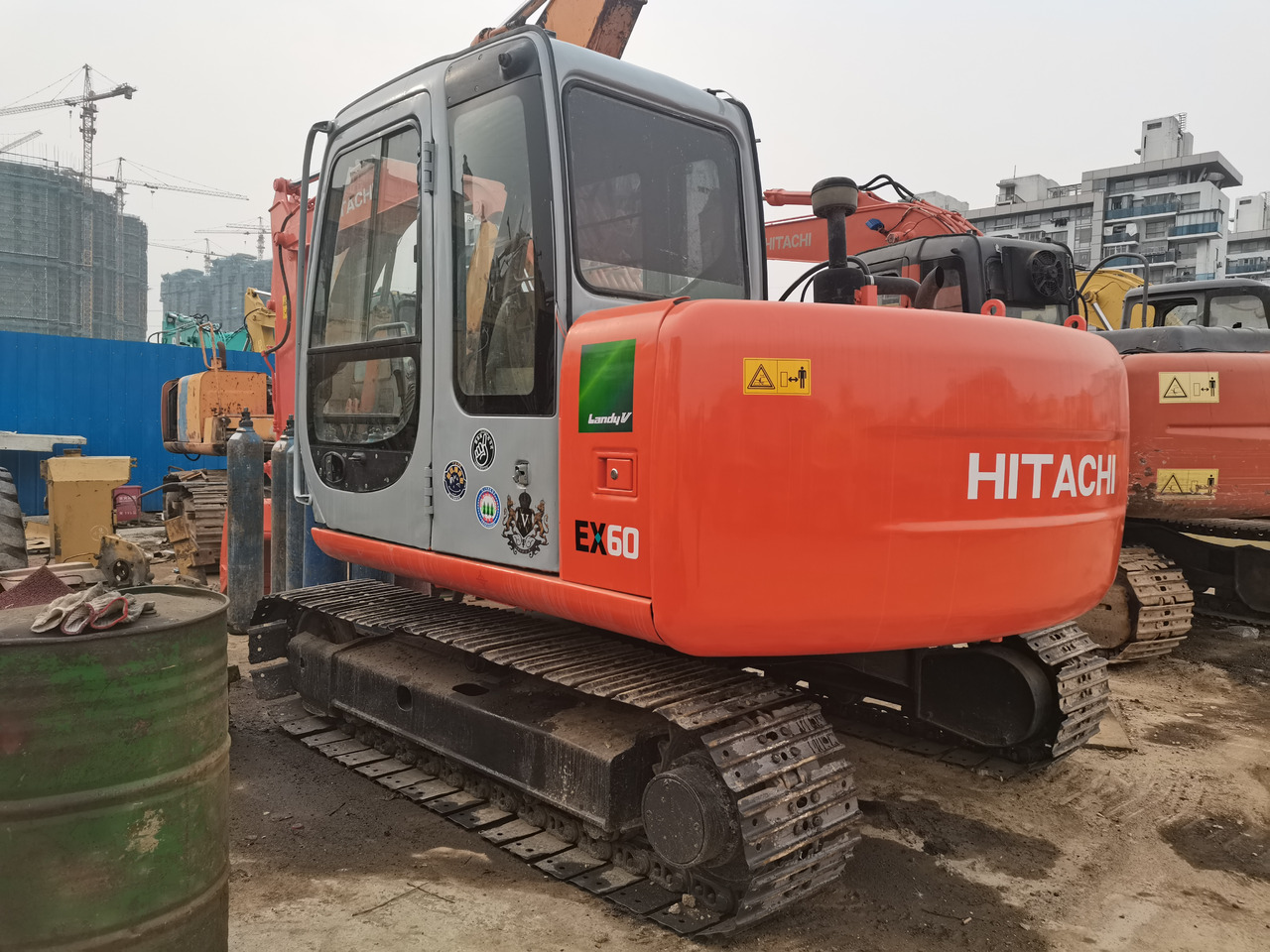 HITACHI EX60 - Excavadora de cadenas: foto 1 HITACHI EX60 - Excavadora de cadenas: foto 1