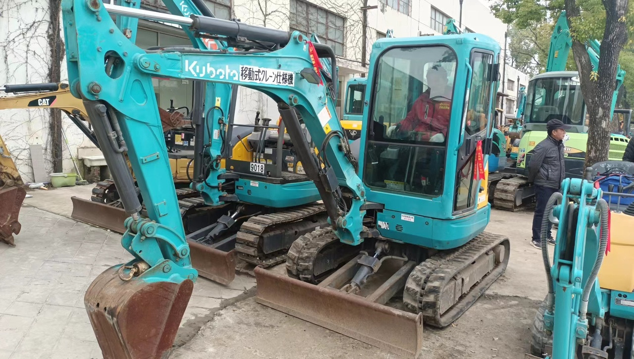 KUBOTA U-30 - Miniexcavadora: foto 1 KUBOTA U-30 - Miniexcavadora: foto 1
