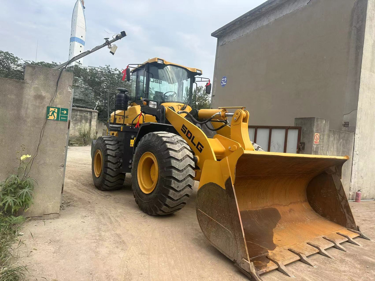 SDLG LG956F - Excavadora de cadenas: foto 3 SDLG LG956F - Excavadora de cadenas: foto 3