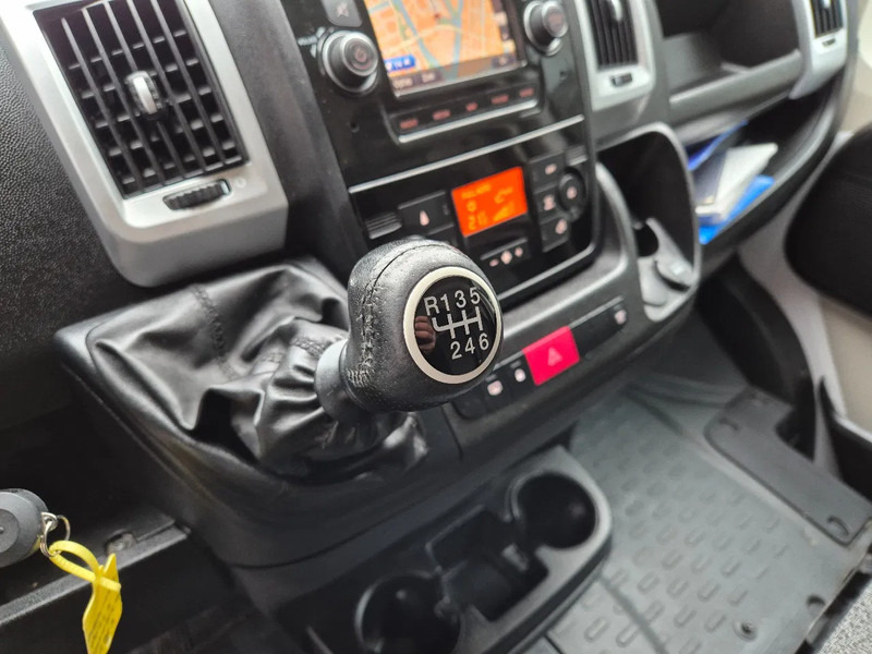 Furgoneta frigorifica Fiat Ducato 2.3D L2H2 Koelwagen/ Carrier Xarios 300/ Standby 230V: foto 14 Furgoneta frigorifica Fiat Ducato 2.3D L2H2 Koelwagen/ Carrier Xarios 300/ Standby 230V: foto 14