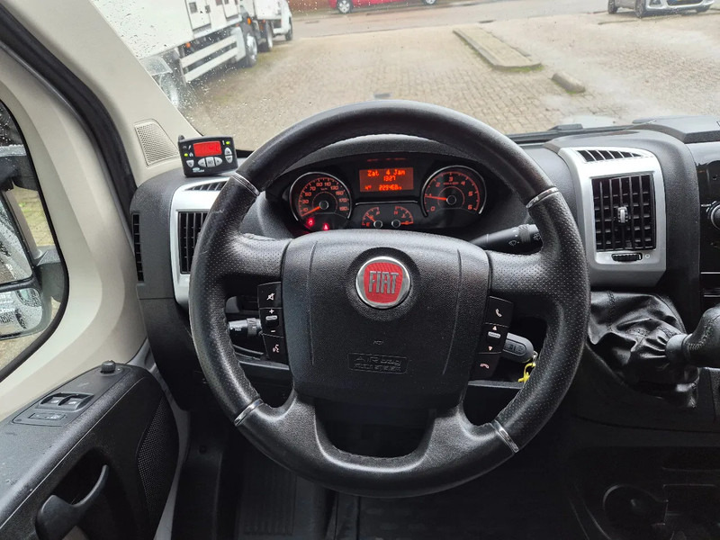 Furgoneta frigorifica Fiat Ducato 2.3D L2H2 Koelwagen/ Carrier Xarios 300/ Standby 230V: foto 9 Furgoneta frigorifica Fiat Ducato 2.3D L2H2 Koelwagen/ Carrier Xarios 300/ Standby 230V: foto 9