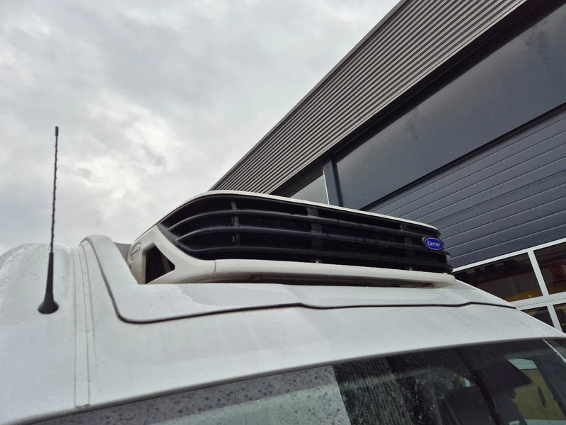 Furgoneta frigorifica Fiat Ducato 2.3D L2H2 Koelwagen/ Carrier Xarios 300/ Standby 230V: foto 8 Furgoneta frigorifica Fiat Ducato 2.3D L2H2 Koelwagen/ Carrier Xarios 300/ Standby 230V: foto 8