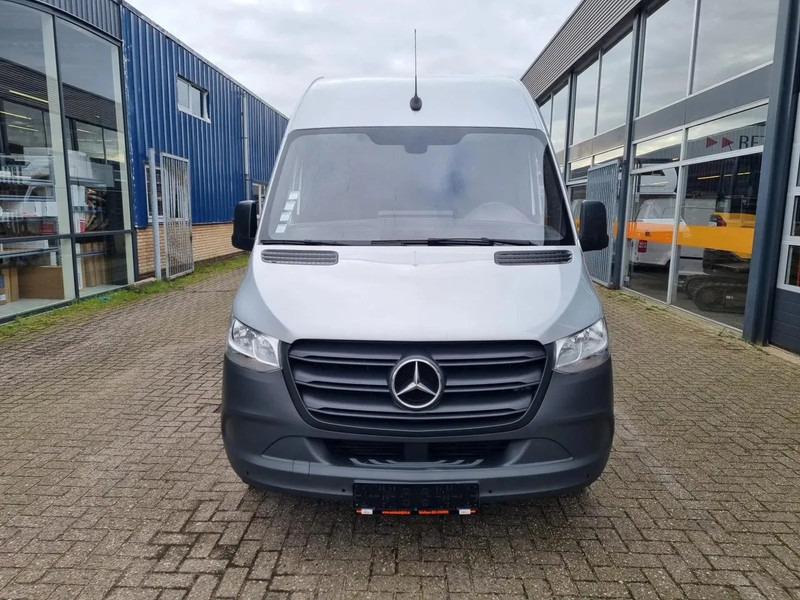 Mercedes-Benz Sprinter 314 CDI L2H2 EURO 6/ Airco/ Navi/ Camera - Furgón: foto 4 Mercedes-Benz Sprinter 314 CDI L2H2 EURO 6/ Airco/ Navi/ Camera - Furgón: foto 4