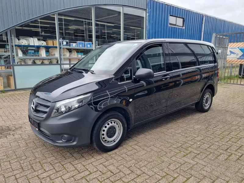 Mercedes-Benz Vito 114 CDI/ Airco/ Navi/ E6 - Furgoneta pequeña: foto 4 Mercedes-Benz Vito 114 CDI/ Airco/ Navi/ E6 - Furgoneta pequeña: foto 4