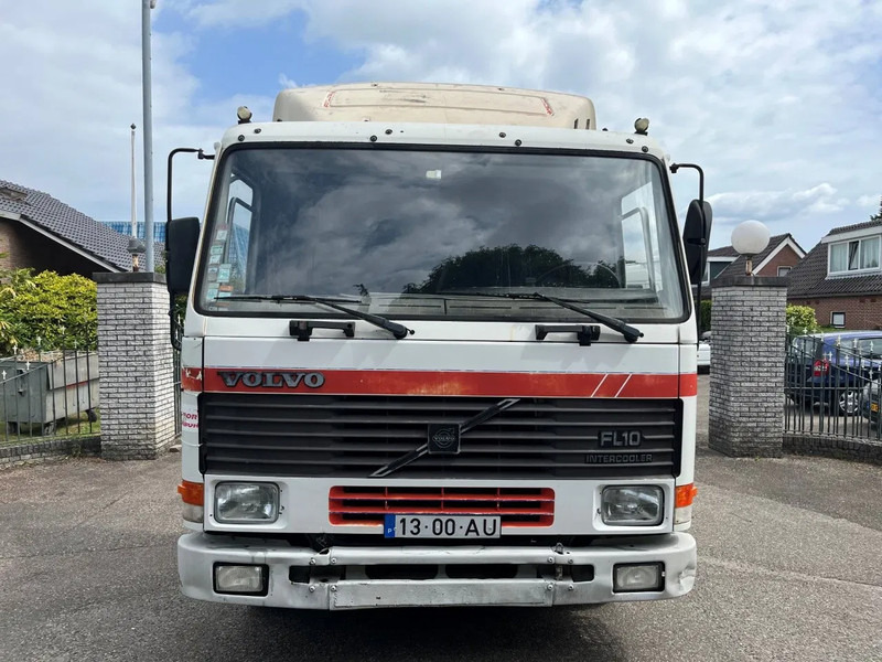 Volvo FL 10.320 4X2 TRUCKHEAD FULL STEEL SUSPENSION - Cabeza tractora: foto 2 Volvo FL 10.320 4X2 TRUCKHEAD FULL STEEL SUSPENSION - Cabeza tractora: foto 2