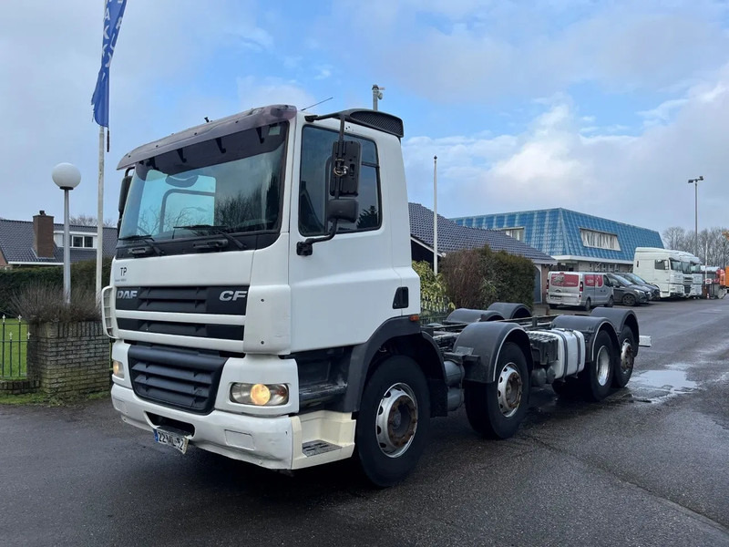 DAF CF 85.430 EURO 3 8X2 CHASSIS - Camión chasis: foto 1 DAF CF 85.430 EURO 3 8X2 CHASSIS - Camión chasis: foto 1