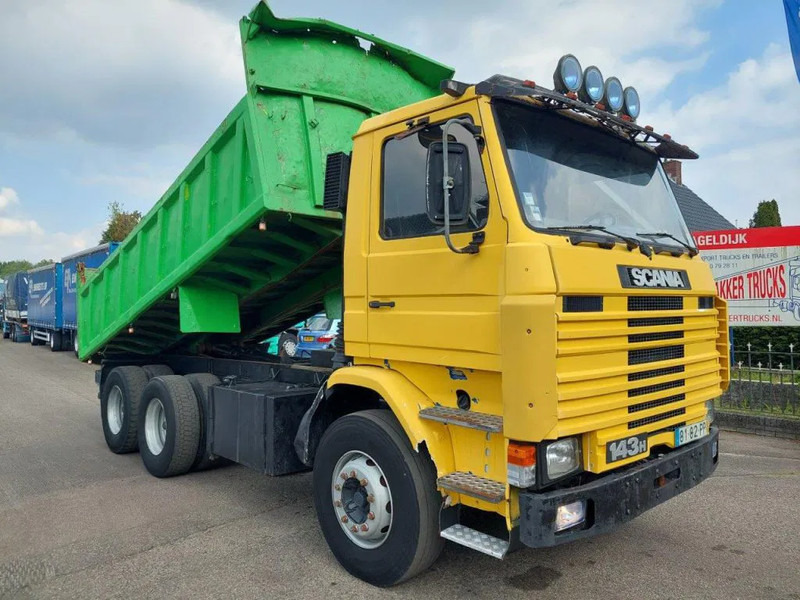 Scania 143-400 V8 6x4 - Camión volquete: foto 2 Scania 143-400 V8 6x4 - Camión volquete: foto 2