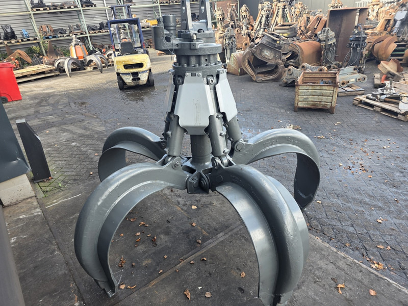 Liebherr gm 70 800l orange peel liebherr schrott grab poliepgrijper liebherr lh - Pinza de manipulación para Maquinaria de construcción: foto 4 Liebherr gm 70 800l orange peel liebherr schrott grab poliepgrijper liebherr lh - Pinza de manipulación para Maquinaria de construcción: foto 4