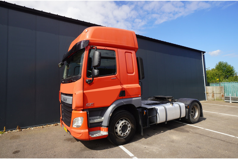 DAF CF 440 EURO 6 674.600KM - Cabeza tractora: foto 3 DAF CF 440 EURO 6 674.600KM - Cabeza tractora: foto 3