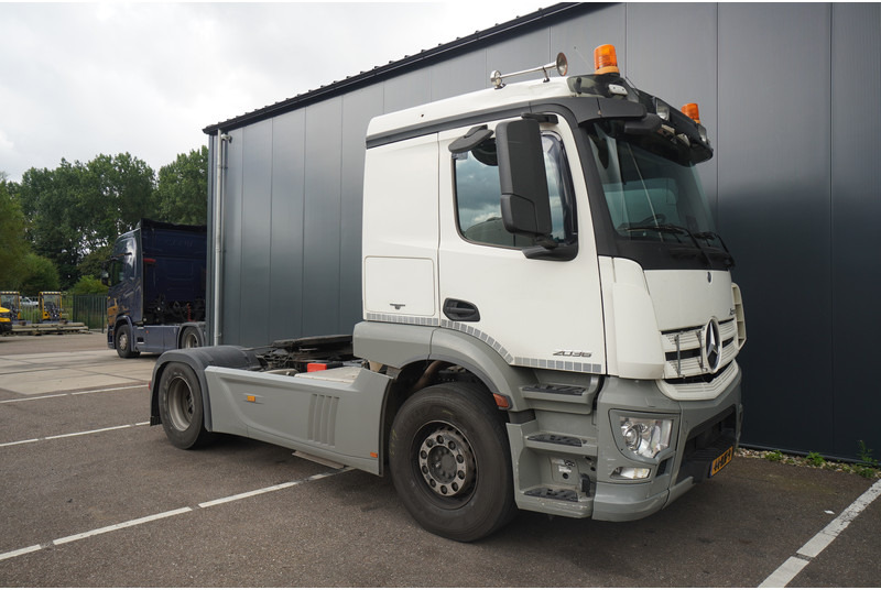 Mercedes-Benz ACTROS 2036 ADR 663.000KM - Cabeza tractora: foto 4 Mercedes-Benz ACTROS 2036 ADR 663.000KM - Cabeza tractora: foto 4