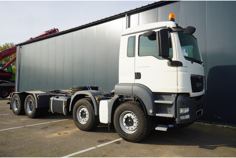 MAN TGS41.400 8X4 BB-WW NEW UNUSED CHASSIS EURO3 - Camión chasis: foto 4 MAN TGS41.400 8X4 BB-WW NEW UNUSED CHASSIS EURO3 - Camión chasis: foto 4