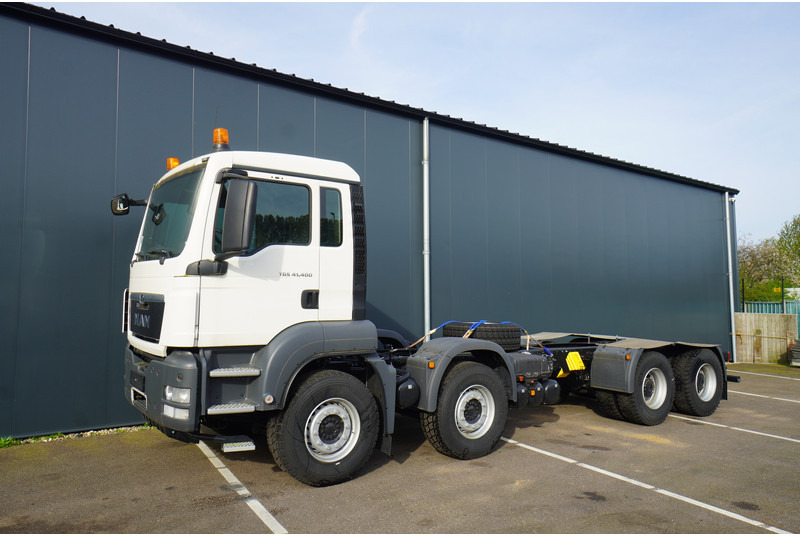 MAN TGS41.400 8X4 BB-WW NEW UNUSED CHASSIS EURO3 - Camión chasis: foto 3 MAN TGS41.400 8X4 BB-WW NEW UNUSED CHASSIS EURO3 - Camión chasis: foto 3