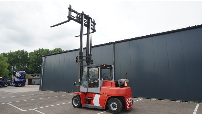 Kalmar DCE 70-6 HE 7 TONS FORKLIFT - Maquinaria de construcción: foto 3 Kalmar DCE 70-6 HE 7 TONS FORKLIFT - Maquinaria de construcción: foto 3