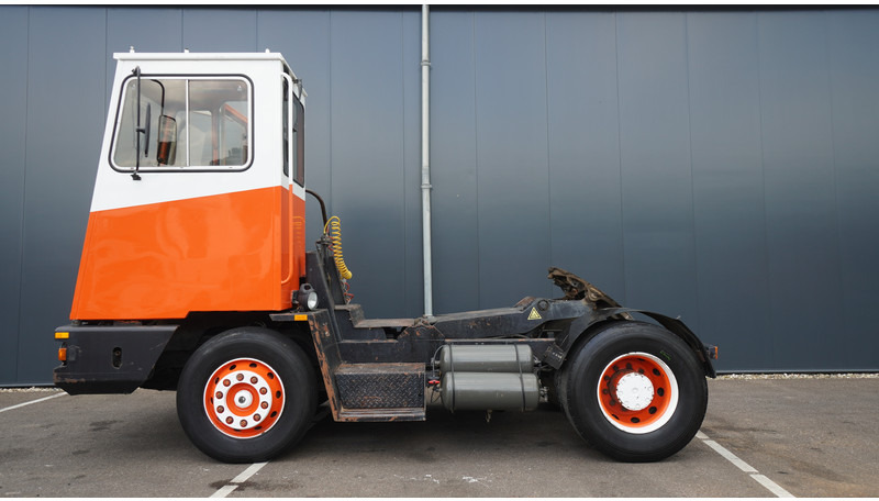 Terberg YT SL 1020 - Maquinaria de construcción: foto 1 Terberg YT SL 1020 - Maquinaria de construcción: foto 1