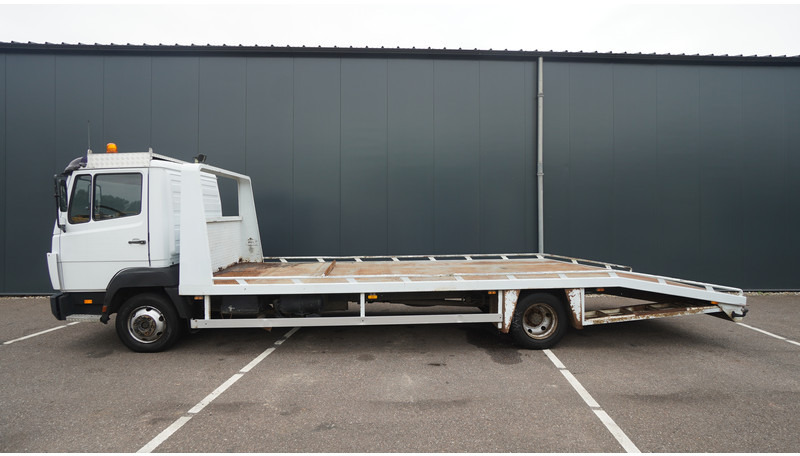 Mercedes-Benz 814 CAR TRANSPORTER 409.000KM - Camión portavehículos: foto 1 Mercedes-Benz 814 CAR TRANSPORTER 409.000KM - Camión portavehículos: foto 1