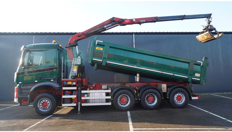 Mercedes-Benz AROCS 3542 8X4 2 SIDE TIPPER WITH HMF Z 1943 CRANE 407.000KM - Camión grúa: foto 1 Mercedes-Benz AROCS 3542 8X4 2 SIDE TIPPER WITH HMF Z 1943 CRANE 407.000KM - Camión grúa: foto 1