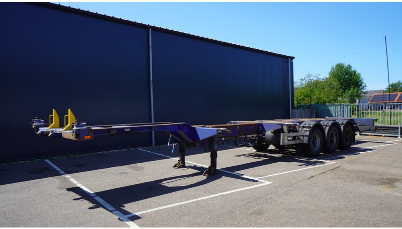 Pacton 3 AXLE MULTI CONTAINER TRANSPORT TRAILER EXTENDABLE 45 FT - Semirremolque portacontenedore/ Intercambiable: foto 2 Pacton 3 AXLE MULTI CONTAINER TRANSPORT TRAILER EXTENDABLE 45 FT - Semirremolque portacontenedore/ Intercambiable: foto 2