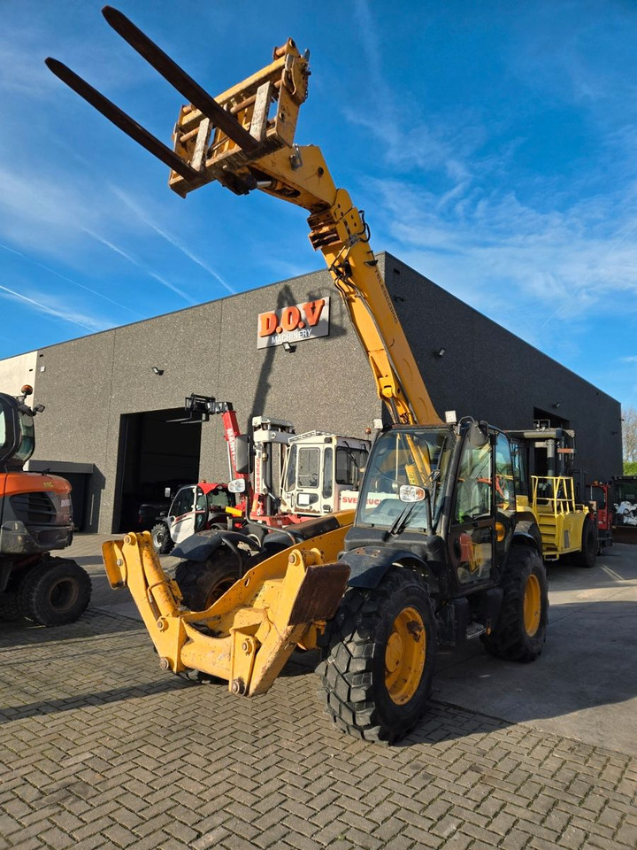 JCB 535-105 - Manipulador telescópico: foto 1 JCB 535-105 - Manipulador telescópico: foto 1