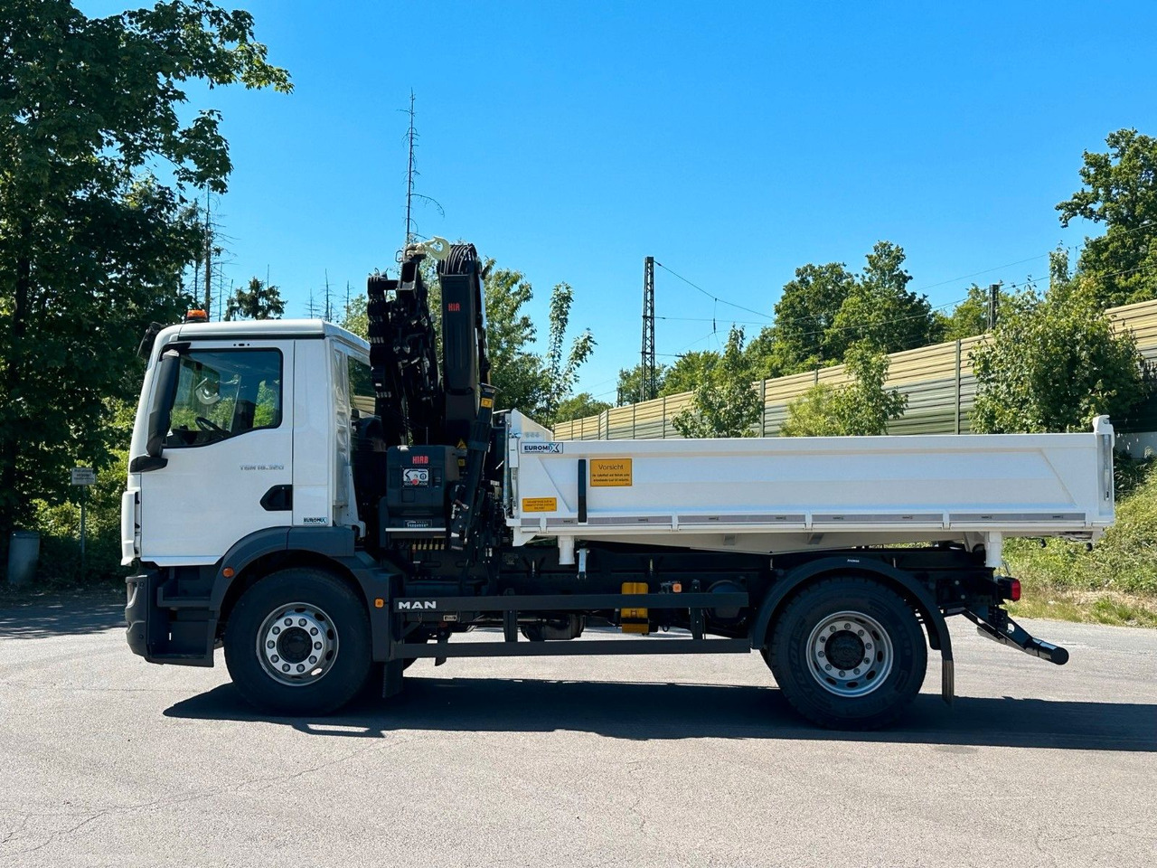 MAN TGM 18.320 4x2 Euro6e Hiab X-HiDuo 138DS-4 - Camión volquete, Camión grúa: foto 3 MAN TGM 18.320 4x2 Euro6e Hiab X-HiDuo 138DS-4 - Camión volquete, Camión grúa: foto 3