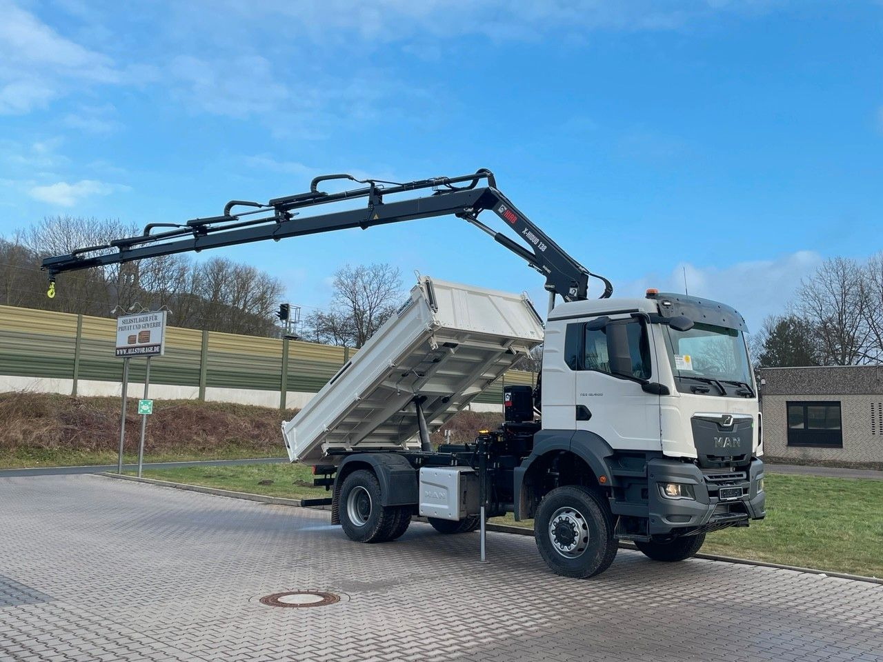 MAN TGS 18.400 TG3 4x4 Euro6e Hiab X-HiDuo 138DS-4 - Camión volquete, Camión grúa: foto 1 MAN TGS 18.400 TG3 4x4 Euro6e Hiab X-HiDuo 138DS-4 - Camión volquete, Camión grúa: foto 1