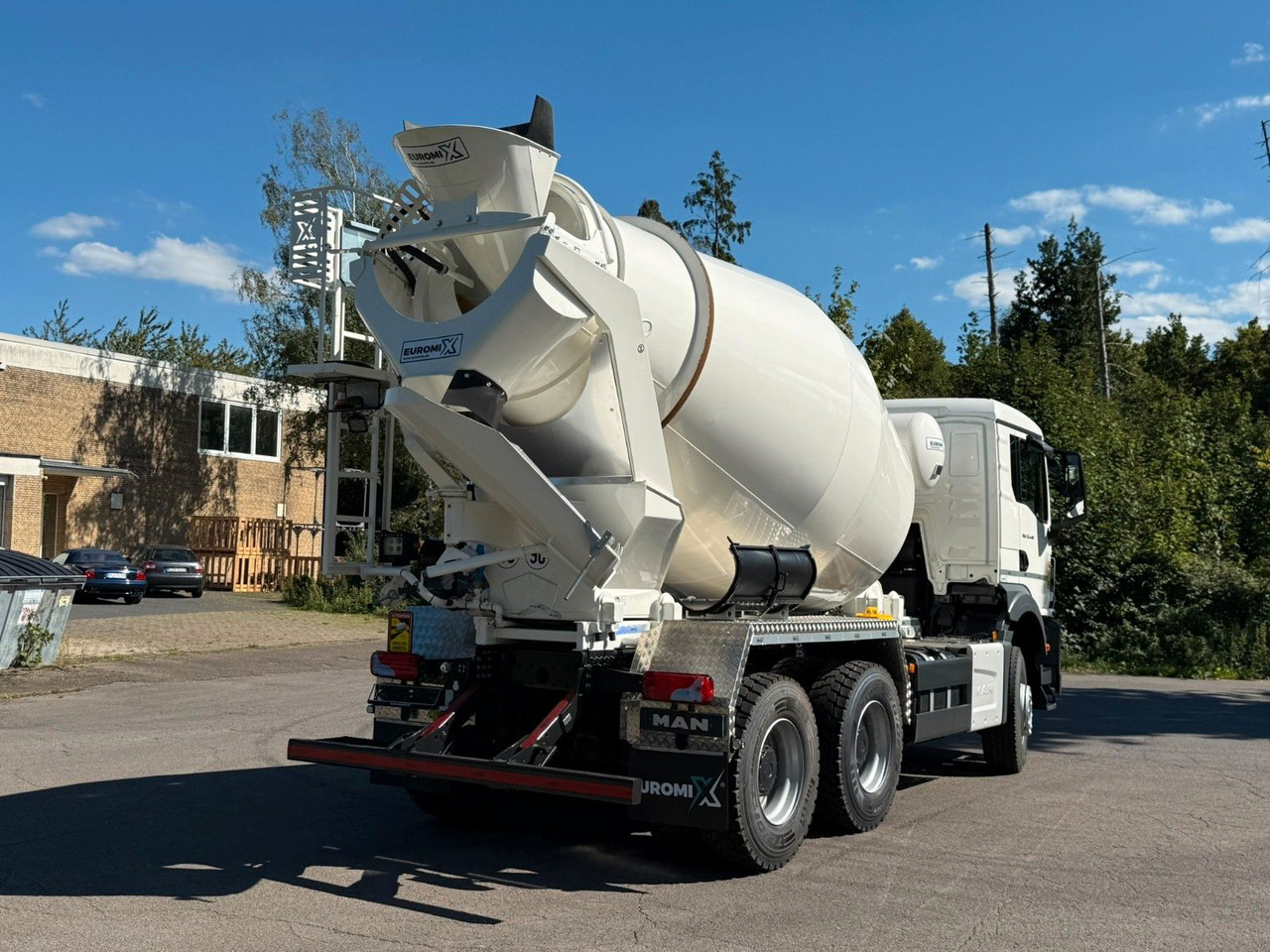 MAN TGS 33.440 / 6X4 Euro6e Euromix MTP EM 7 L - Camión hormigonera: foto 5 MAN TGS 33.440 / 6X4 Euro6e Euromix MTP EM 7 L - Camión hormigonera: foto 5