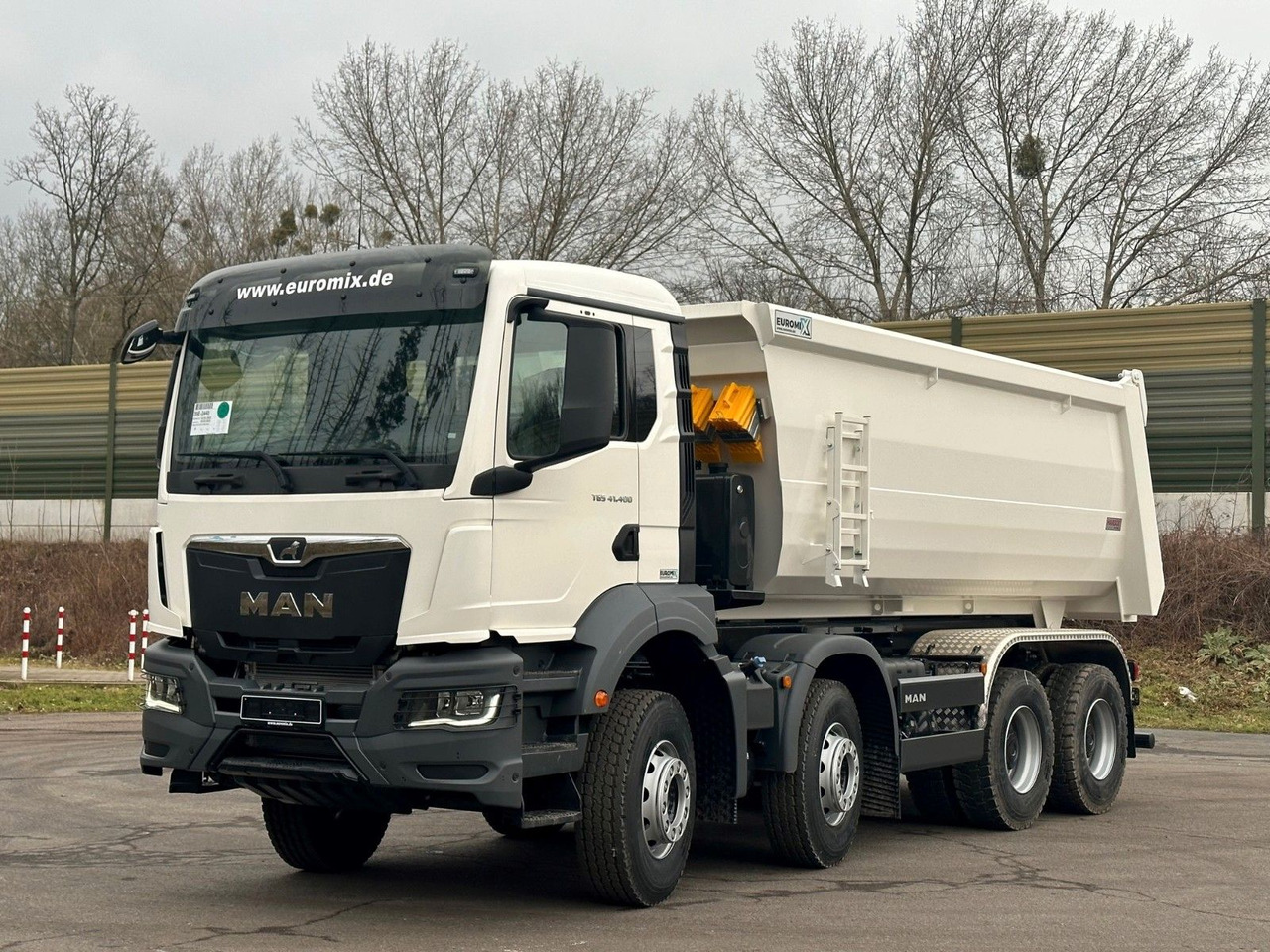 MAN TGS 41.400 8x4 / EUROMIX MTP 20m³/ EURO 5 - Camión volquete: foto 2 MAN TGS 41.400 8x4 / EUROMIX MTP 20m³/ EURO 5 - Camión volquete: foto 2