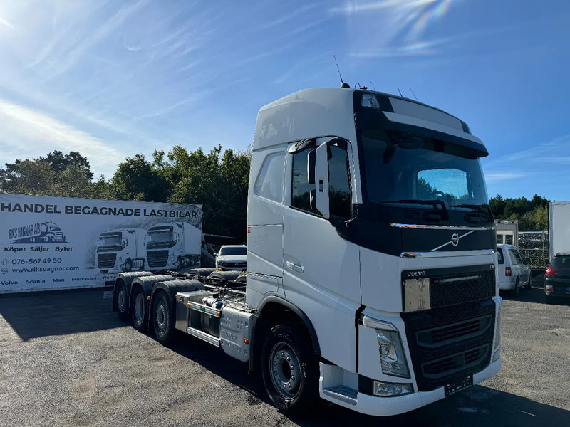 Volvo FH 540 Chassi (former Tank-truck), ADR, Hydraulics, FR: 2020 - Camión chasis: foto 1 Volvo FH 540 Chassi (former Tank-truck), ADR, Hydraulics, FR: 2020 - Camión chasis: foto 1