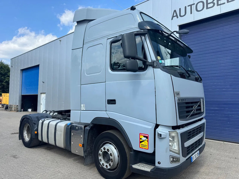 Volvo FH 460 **EURO 5-ISHIFT-SPOILERS** - Cabeza tractora: foto 3 Volvo FH 460 **EURO 5-ISHIFT-SPOILERS** - Cabeza tractora: foto 3