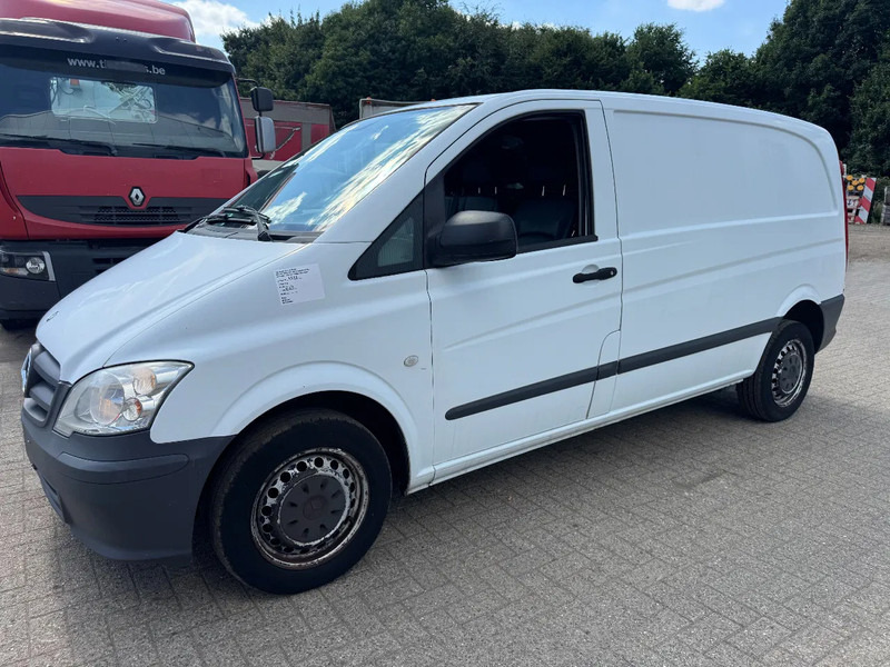 Mercedes-Benz Vito **110CDI-EURO 5** - Furgoneta pequeña: foto 1 Mercedes-Benz Vito **110CDI-EURO 5** - Furgoneta pequeña: foto 1